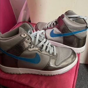 Blue and silver dunks